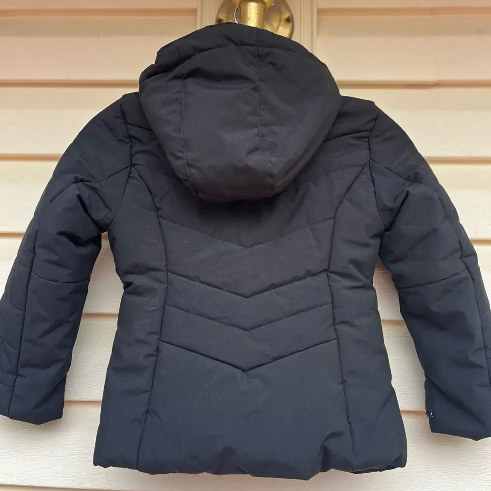 AQ Explore The Unknown Unisex black puffer coat, front & side zippers, hood,5-6